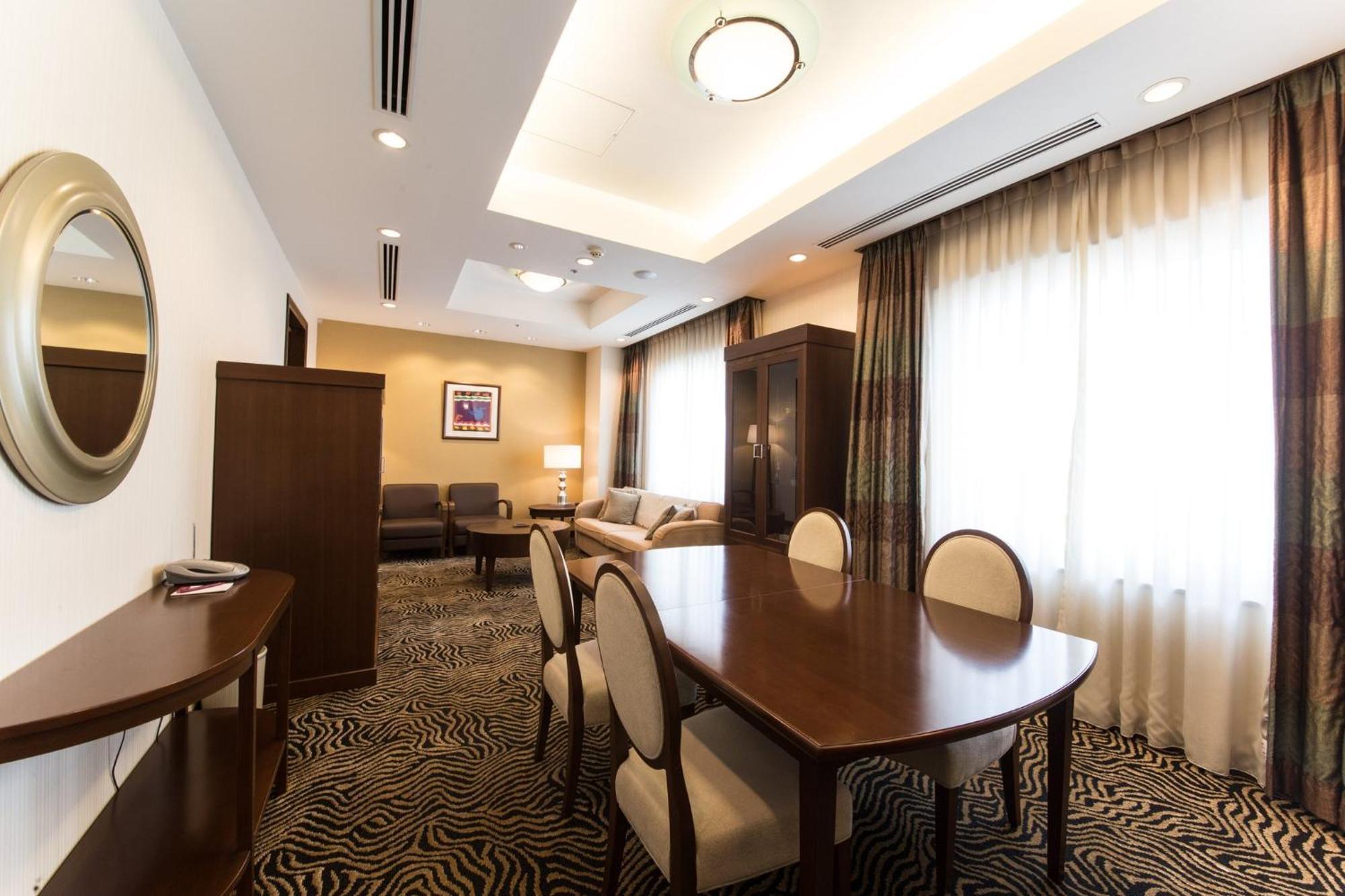Ana Crowne Plaza Yonago By Ihg Hotell Exteriör bild