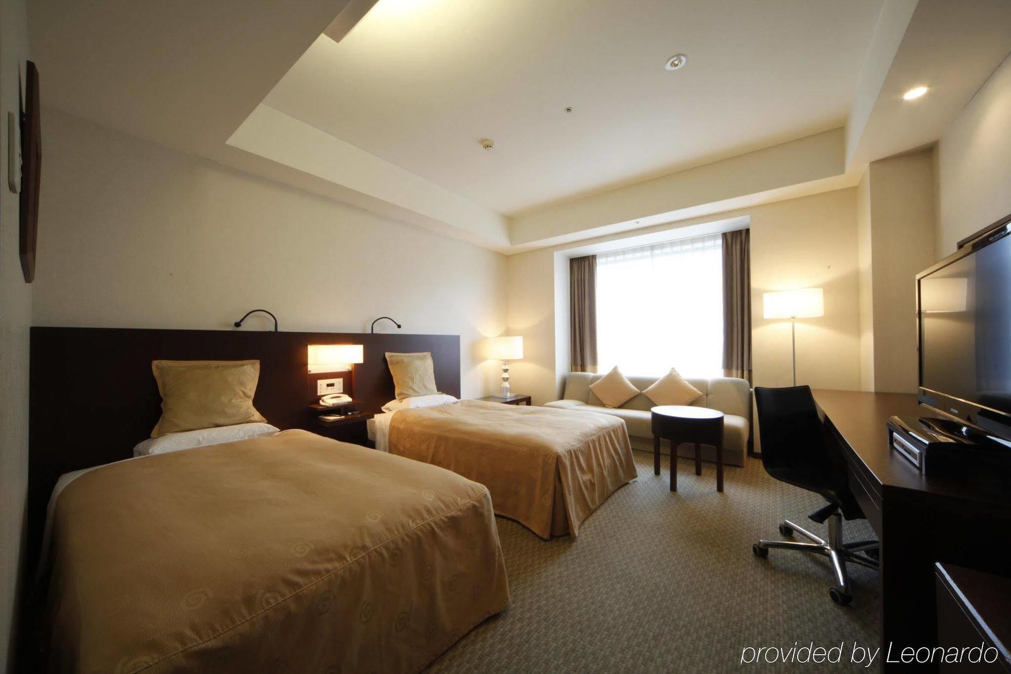Ana Crowne Plaza Yonago By Ihg Hotell Exteriör bild